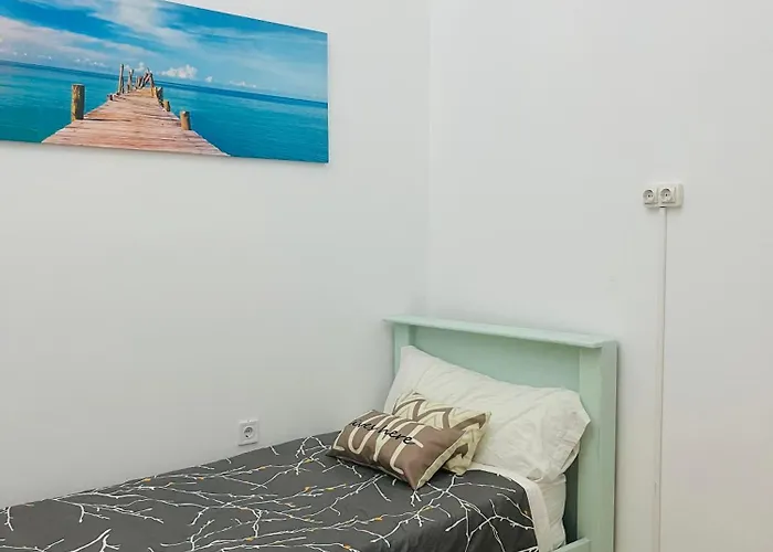 Large Single Room