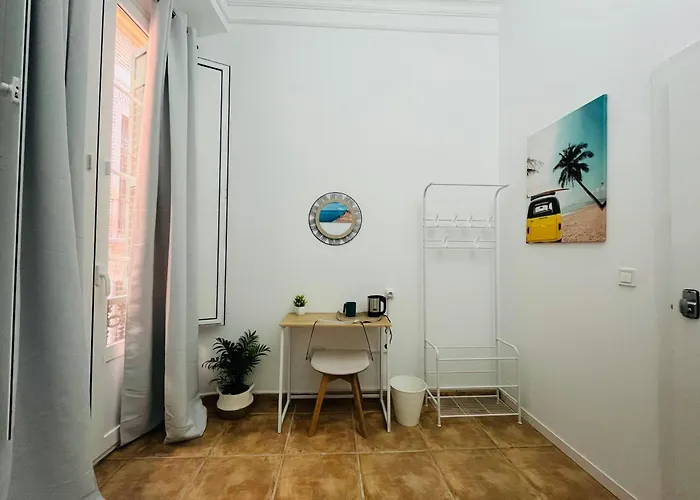 Large Single Room